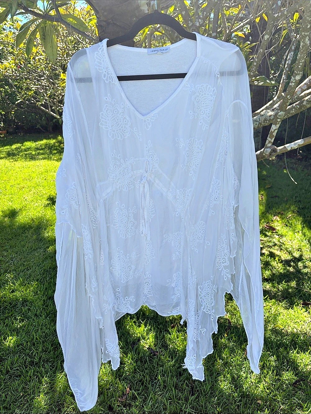 Tempo Paris Embroidered White Tunic